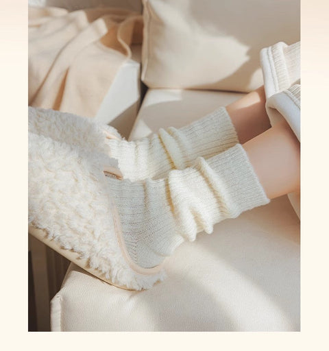 Solid color vertical plush socks, children's mid length socks, autumn and winter plush and thickened warmth, Japanese style plush socks, winter long socks, m1915010473