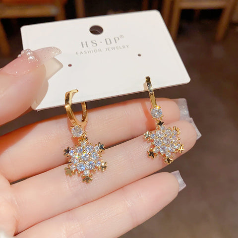 Exquisite Zircon Snowflake Ear Buckle m1915010451